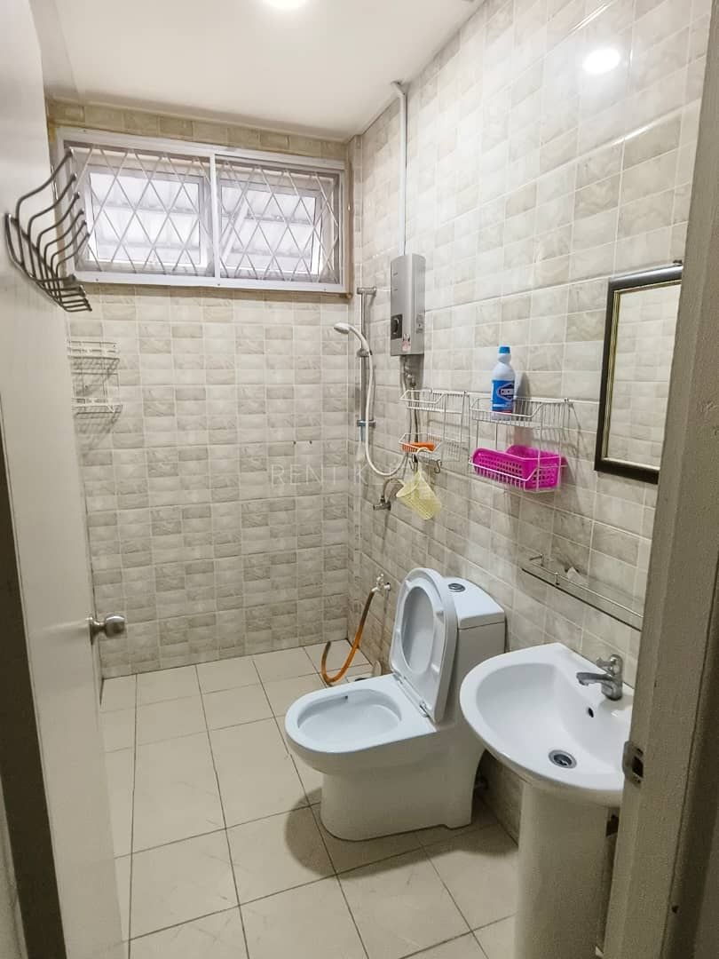 3 Bedroom 2 Bathroom 1 Storey Terrace House At Senadin Miri House For Rent 2