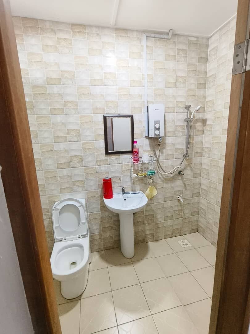 3 Bedroom 2 Bathroom 1 Storey Terrace House At Senadin Miri House For Rent 5