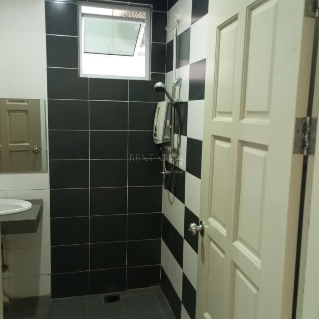 3 Bedroom 2 Bathroom At Lite View 4 Townhouse For Rent 10