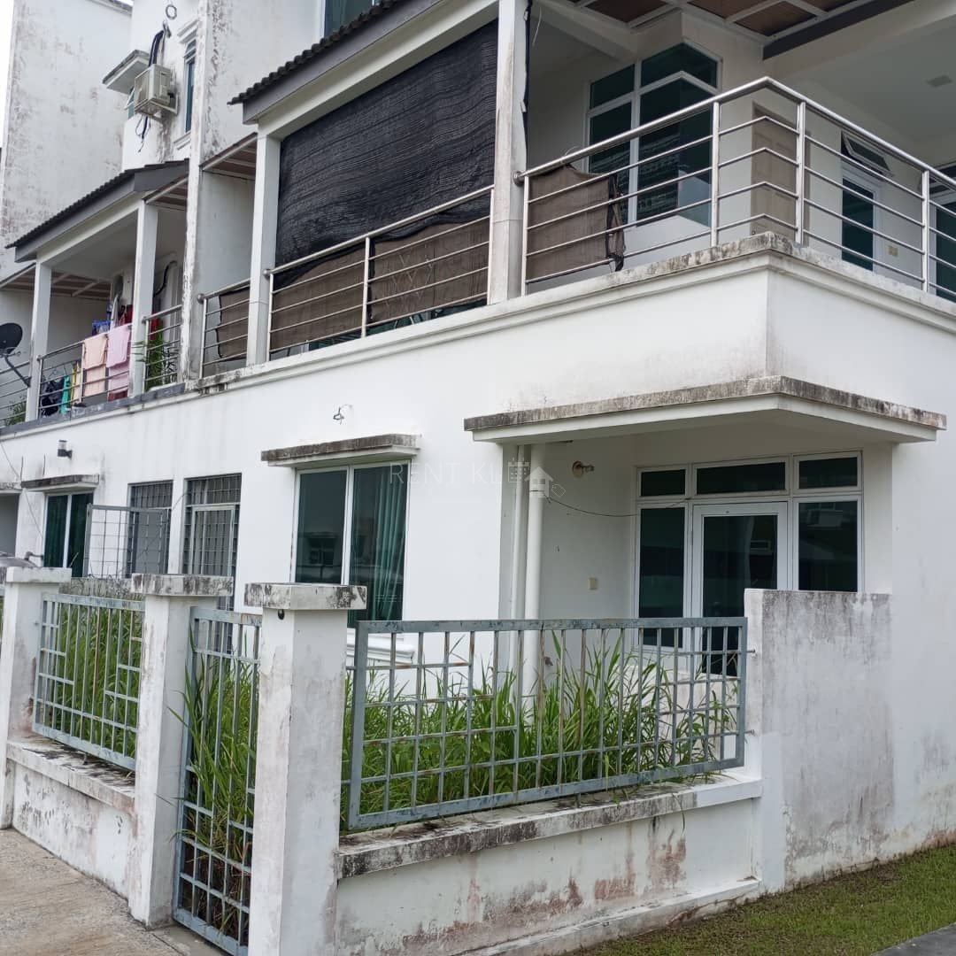 3 Bedroom 2 Bathroom At Lite View 4 Townhouse For Rent 10
