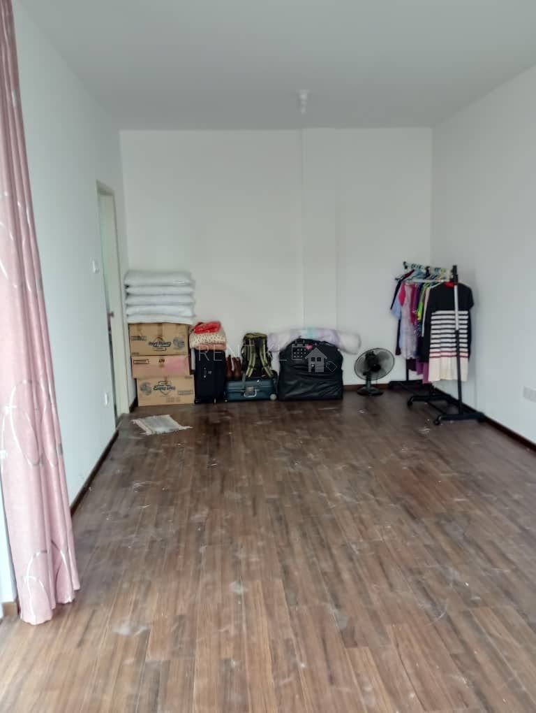 3 Bedroom 2 Bathroom At Lite View 4 Townhouse For Rent 2