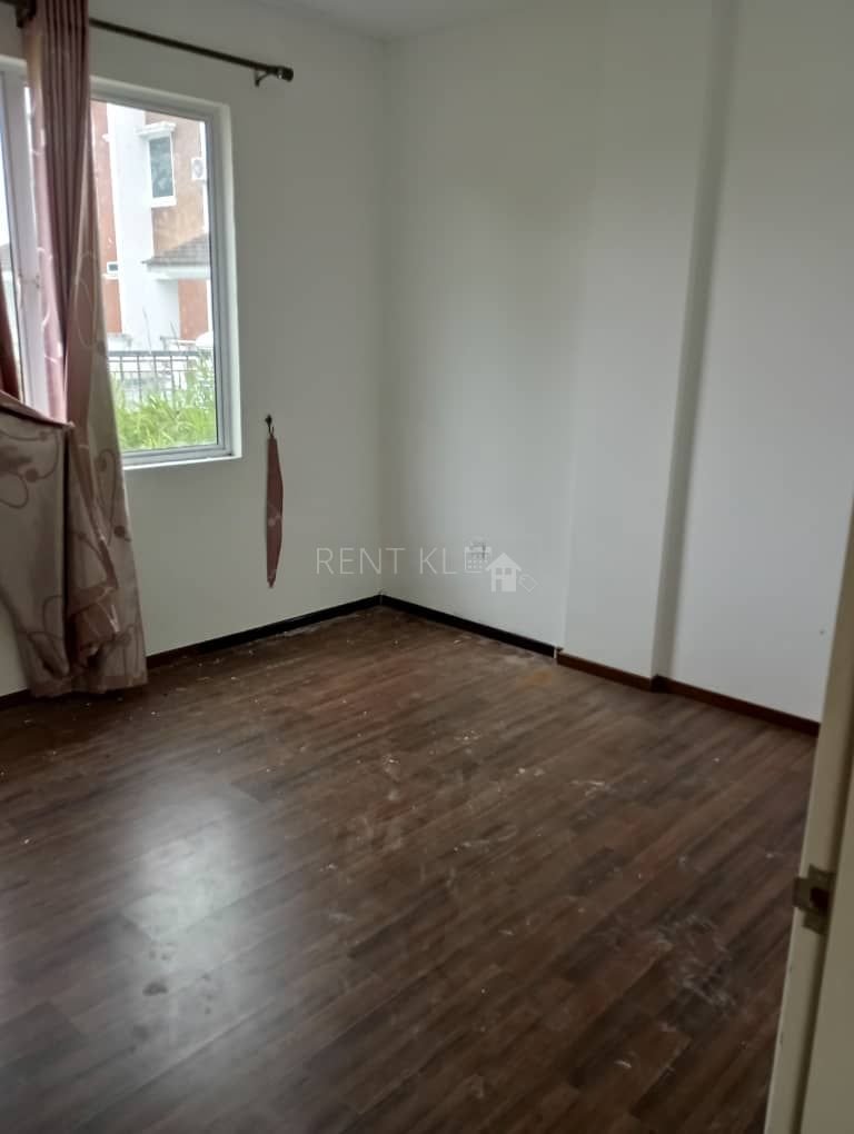 3 Bedroom 2 Bathroom At Lite View 4 Townhouse For Rent 4