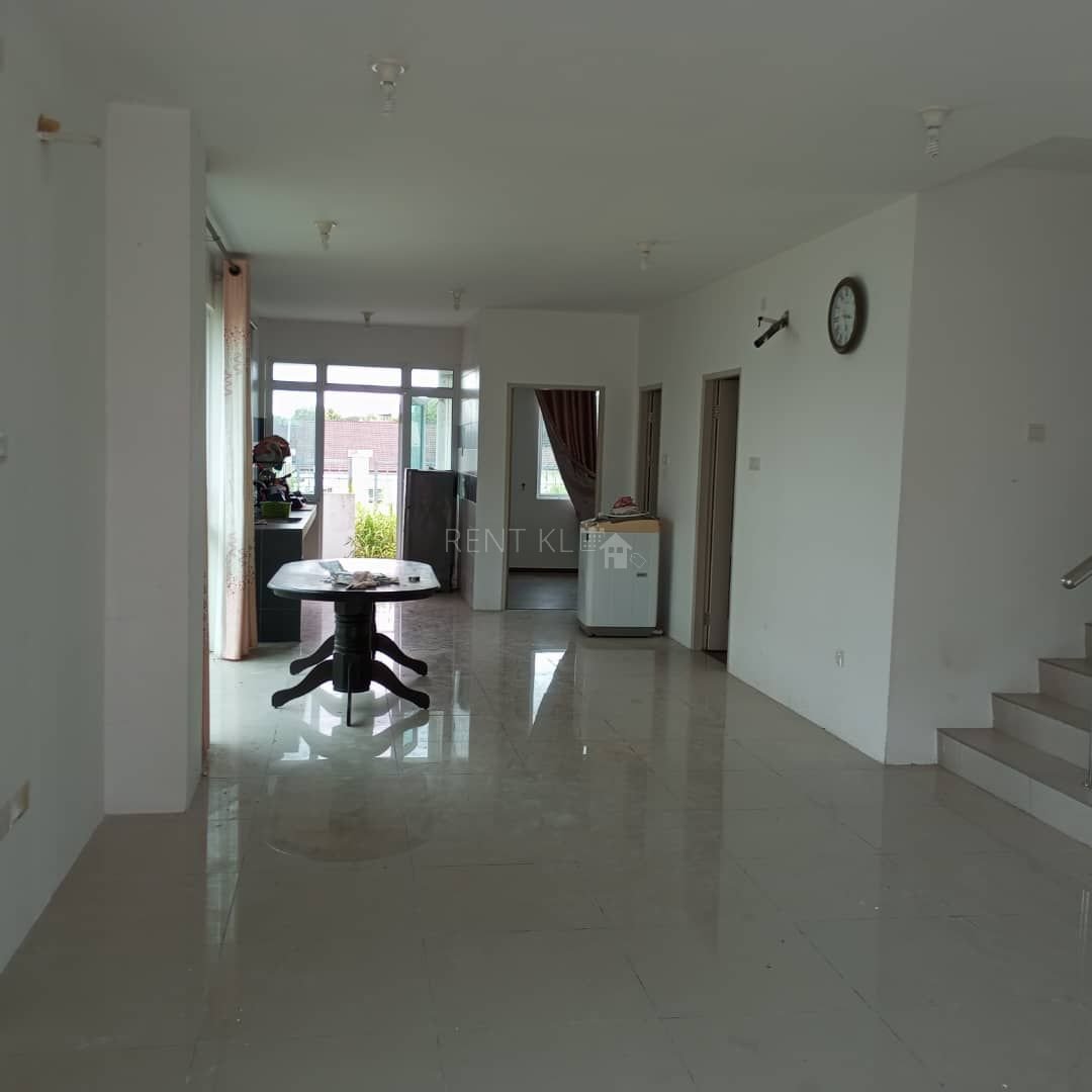 3 Bedroom 2 Bathroom At Lite View 4 Townhouse For Rent 7