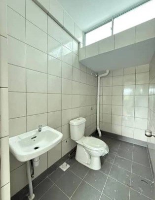 3 Bedrooms 2 Bathrooms 1 Storey Terrace House At Taman Tunku For Rent 7