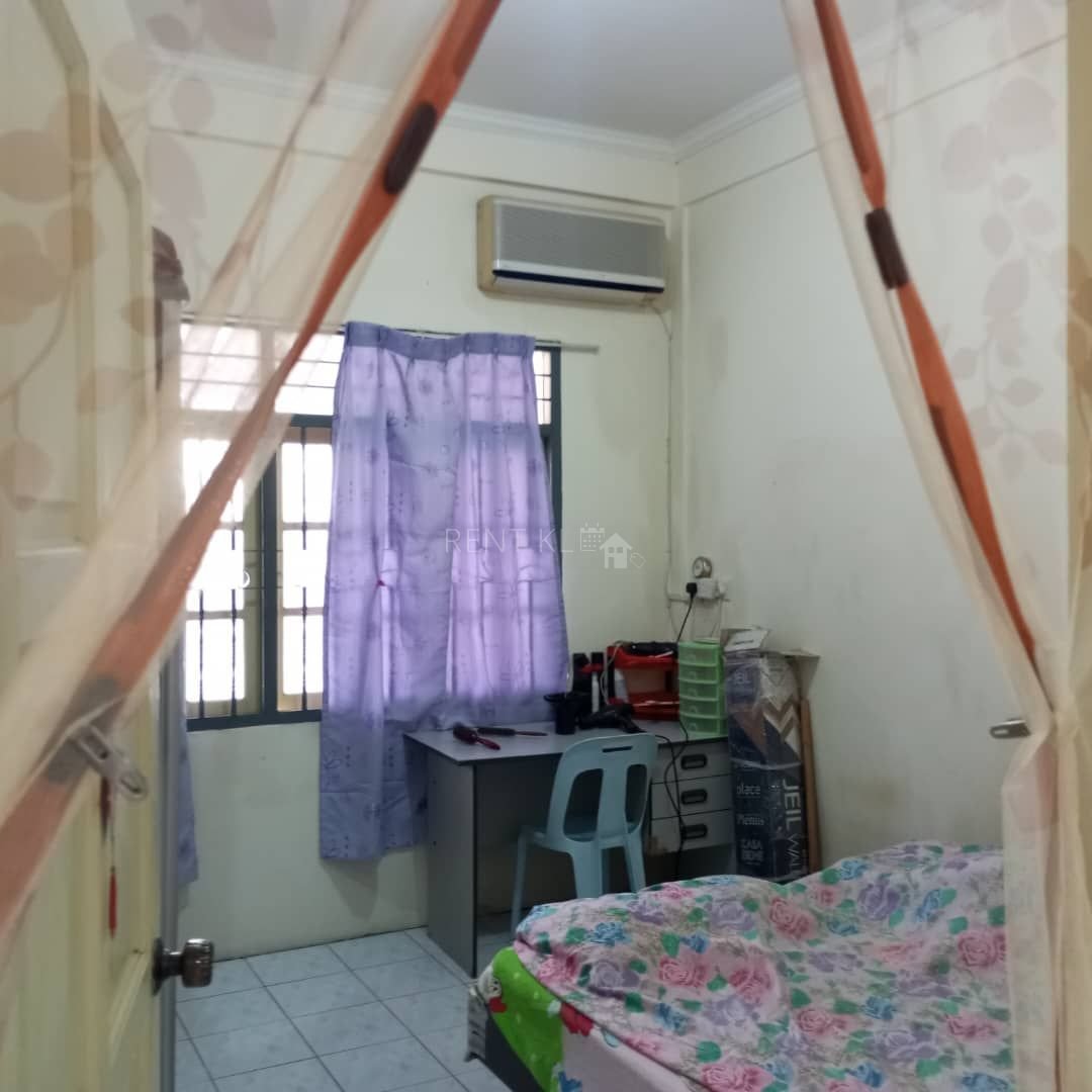3 Bedrooms 2 Bathrooms Semi Detached House At Taman Da Sing Miri House For Sale 9
