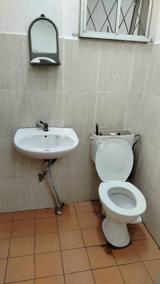 4 Bedrooms 3 Bathrooms 2 Storey Terrace House At Desa Senadin For Rent 13