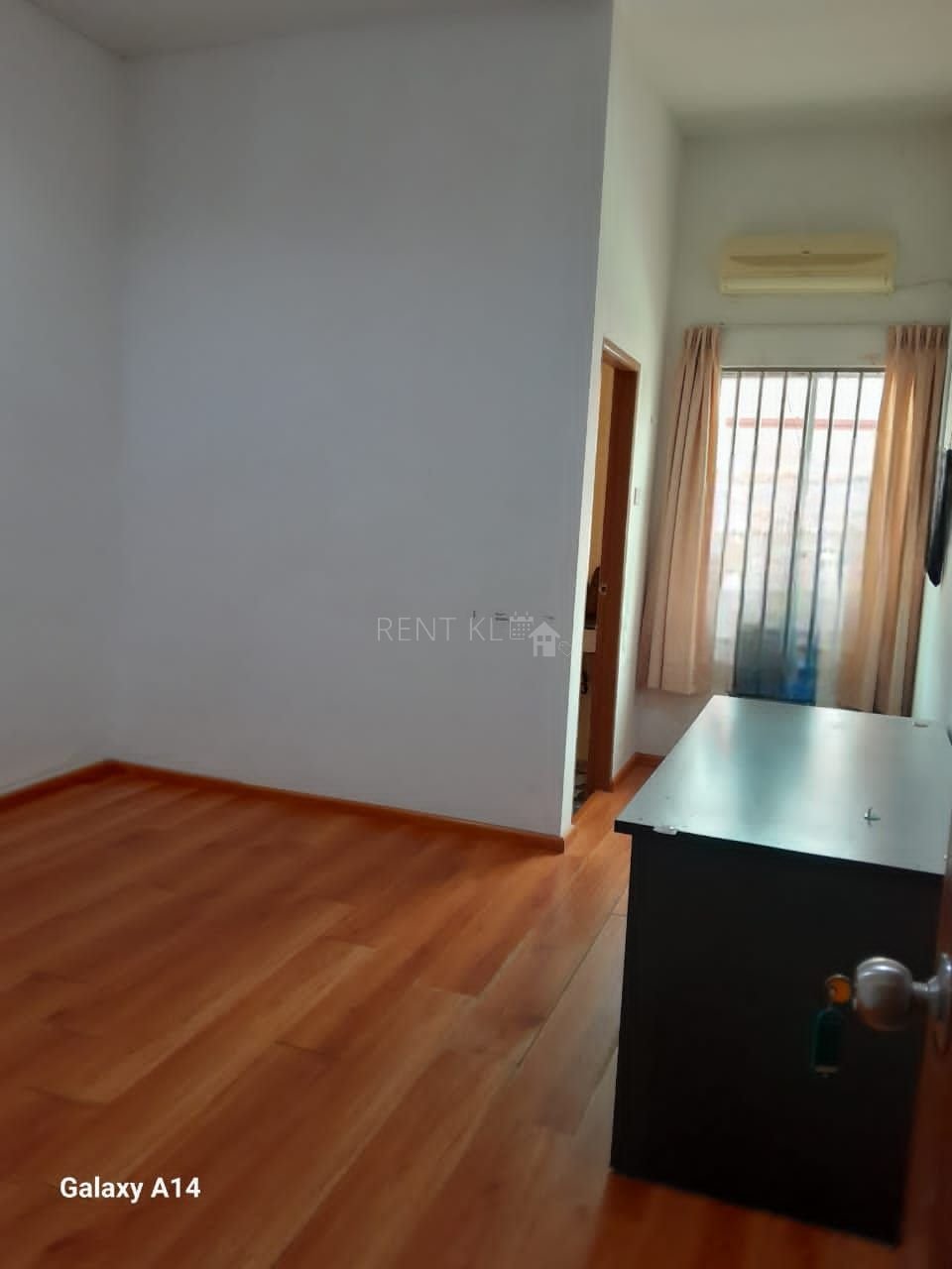 4 Bedrooms 4 Bathrooms 2 Storey Terrace House At Fabulous Garden Miri Lorong Taman Delight For Rent 6-Photoroom