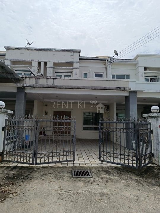 4 Bedrooms 4 Bathrooms 2 Storey Terrace House At Greenville Senadin Miri House For Rent 6