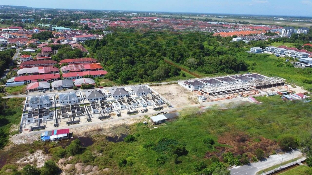 Coastal Villa 2 South City Luak Bay Miri 24