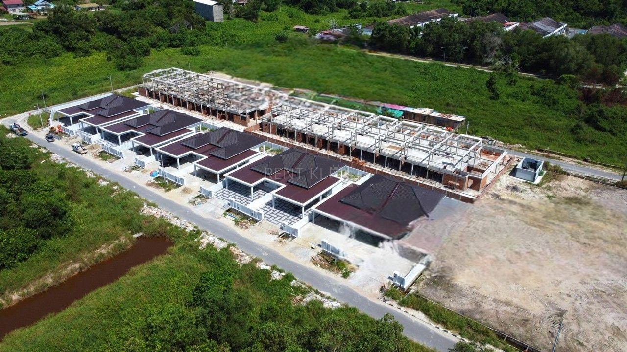 Coastal Villa 2 South City Luak Bay Miri 25