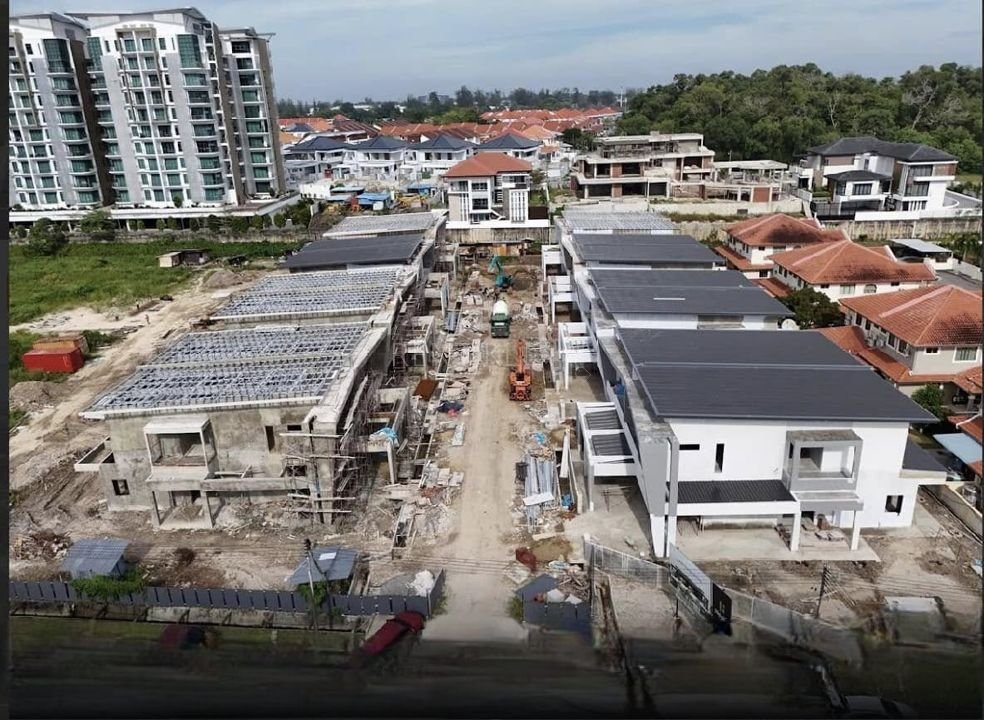 Hillside Residences Luak Bay Miri 13