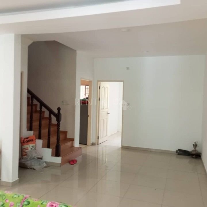 2 Storey Terrace House For Sale in Interhill Miri Airport House For Sale 4