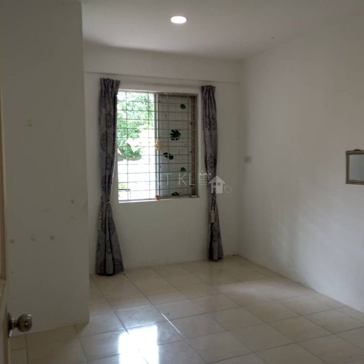 2 Storey Terrace House For Sale in Interhill Miri Airport House For Sale 6
