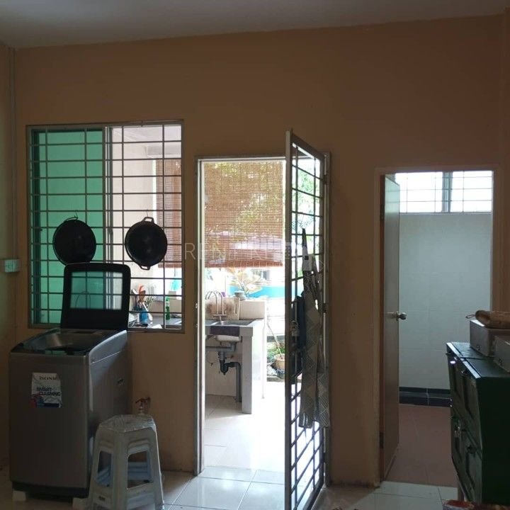 2 Storey Terrace House For Sale in Interhill Miri Airport House For Sale 8