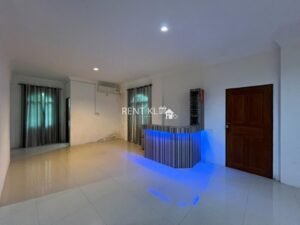 5 Bedrooms 4 Bathrooms Double Storey Semi Detached House For Sale At Jalan Sim Kheng Hong Miri Airport Luak Bay Miri House For Sale 11