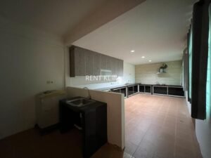 5 Bedrooms 4 Bathrooms Double Storey Semi Detached House For Sale At Jalan Sim Kheng Hong Miri Airport Luak Bay Miri House For Sale 6