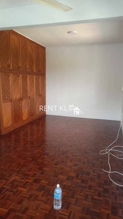 4 Bedrooms 3 Bathrooms Double Storey Semi D House For Rent At Pujut 9 Miri For Rent 8