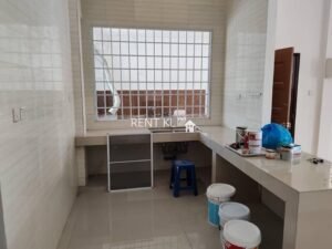 4 Bedrooms 4 Bathrooms Double Storey Semi Detached House For Rent At Jalan Aru Miri For Rent (Airport area or Luak) 8