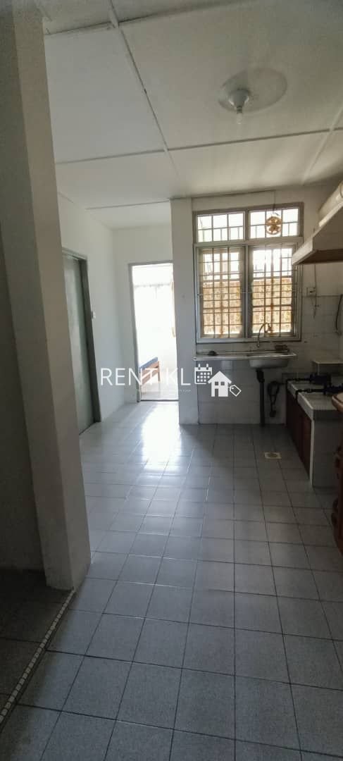 2 Bedrooms 1 Bathrooms 1 Storey Terrace House At Shang Garden Miri House For Rent 3
