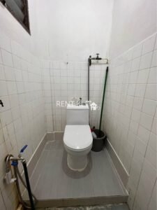 4 Bedrooms 2 Bathrooms Double Storey Terrace Corner House For Rent At Jalan Aru Miri For Rent (Airport area or Luak) 12