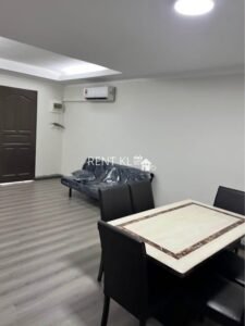 4 Bedrooms 2 Bathrooms Double Storey Terrace Corner House For Rent At Jalan Aru Miri For Rent (Airport area or Luak) 3