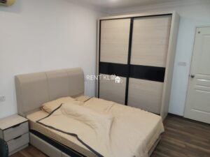 5 Bedrooms 4 Bathrooms Double Storey Semi D House For Rent At Pujut 1 Miri For Rent 7