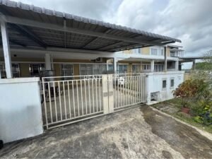 4 Bedrooms 3 Bathrooms 2 Storey Terrace House At Milea Residence Phase 3 ParkCity Eastwood Miri House For Rent 1