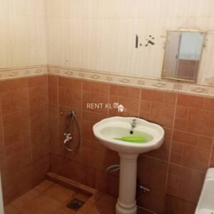 4 Bedrooms 4 Bathrooms Double Storey Semi D House For Rent At Taman Pantai Luak Miri For Rent (Luak) 16