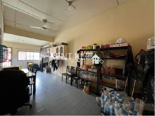 3 Bedrooms 2 Bathrooms 1.5 Storey Terrace House For Rent At Taman Bumiko Miri For Rent 4