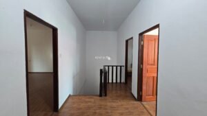 4 Bedrooms 3 Bathrooms 2 Storey Semi-Detached House For Rent At Riam Miri House For Rent 11