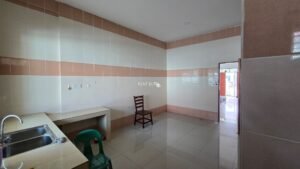 4 Bedrooms 3 Bathrooms 2 Storey Semi-Detached House For Rent At Riam Miri House For Rent 6