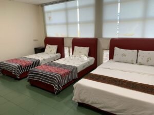 2 Bedrooms 1 Bathroom Workers Hostel For Rent At Miri Waterfront For Rent 4