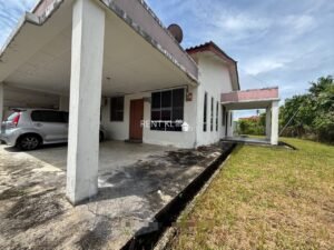 3 Bedrooms 2 Bathrooms 1 Storey Terrace House For Rent At Jalan Perkasa Senadin Miri House For Rent 9