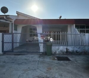 3 Bedrooms 2 Bathrooms 1 Storey Terrace House For Rent At Taman Yakin Krokop Miri House For Rent 1