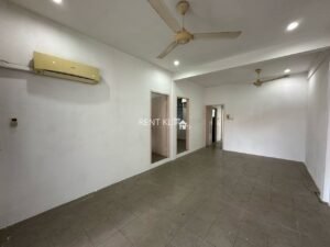 3 Bedrooms 2 Bathrooms 1 Storey Terrace House For Rent At Taman Yakin Krokop Miri House For Rent 4