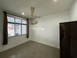 3 Bedrooms 2 Bathrooms 1 Storey Terrace House For Rent At Taman Yakin Krokop Miri House For Rent 7
