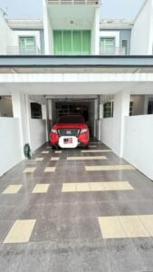 3 Bedroom 2 Bathroom Town House For Reny At Lite View 4 Jalan Airport Miri House For Rent 1