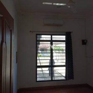3 Bedrooms 2 Bathrooms 1 Storey Semi D House For Rent At Senadin Miri House For Rent 16