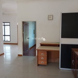 3 Bedrooms 2 Bathrooms 1 Storey Semi D House For Rent At Senadin Miri House For Rent 6