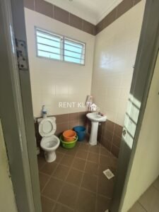 3 Bedrooms 2 Bathrooms Single Storey Semi D House For Rent At Jalan Rengas Luak Miri For Rent 10