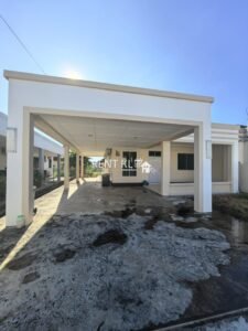 3 Bedrooms 2 Bathrooms Single Storey Semi D House For Rent At Jalan Rengas Luak Miri For Rent 4