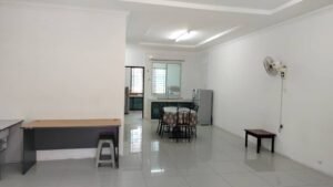 4 Bedrooms 3 Bathrooms 2 Storey Terrace House For Rent At Senadin Miri House For Rent 3