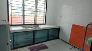 4 Bedrooms 3 Bathrooms 2 Storey Terrace House For Rent At Senadin Miri House For Rent 4