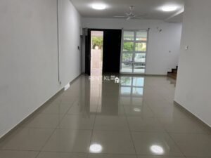 5 Bedrooms 3 Bathrooms Double Storey Terrace House For Rent At Luak Majestic Residency Luak Miri House For Rent 5