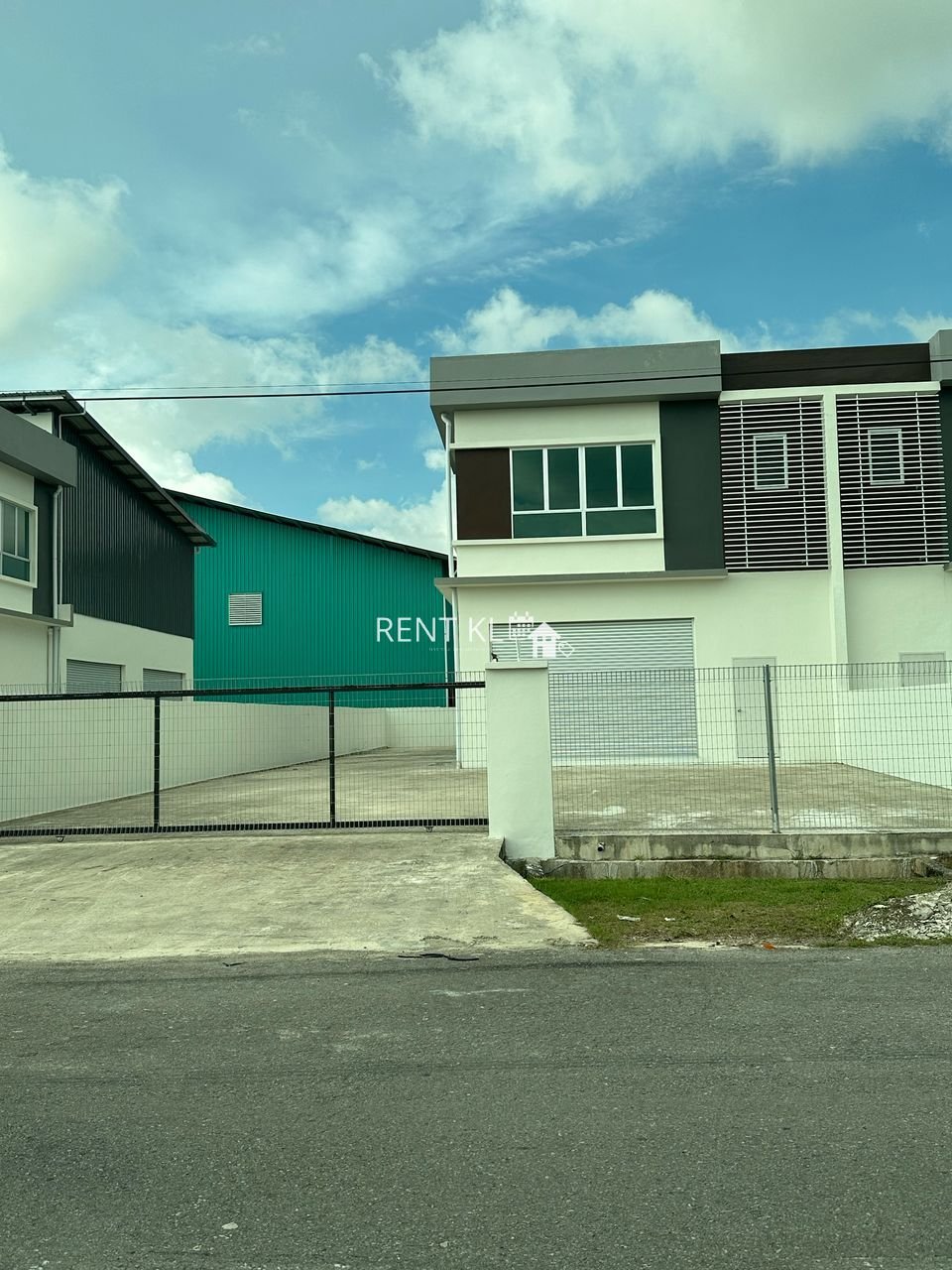 Double Storey Semi Detached Warehouse At Senadin Enterprise Park @ Desa Senadin (Phase 9) For Rent 1