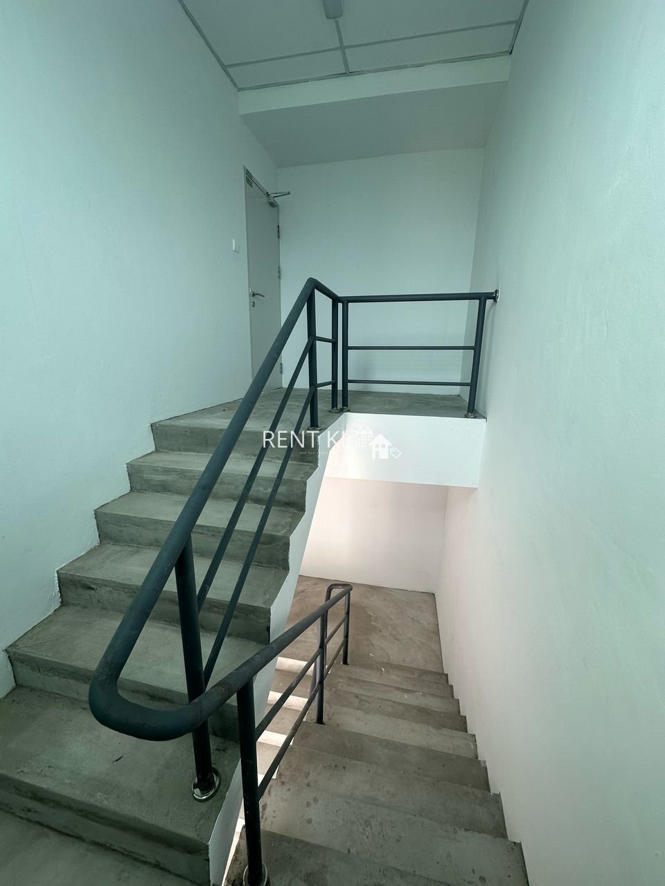 Double Storey Semi Detached Warehouse At Senadin Enterprise Park @ Desa Senadin (Phase 9) For Rent 13