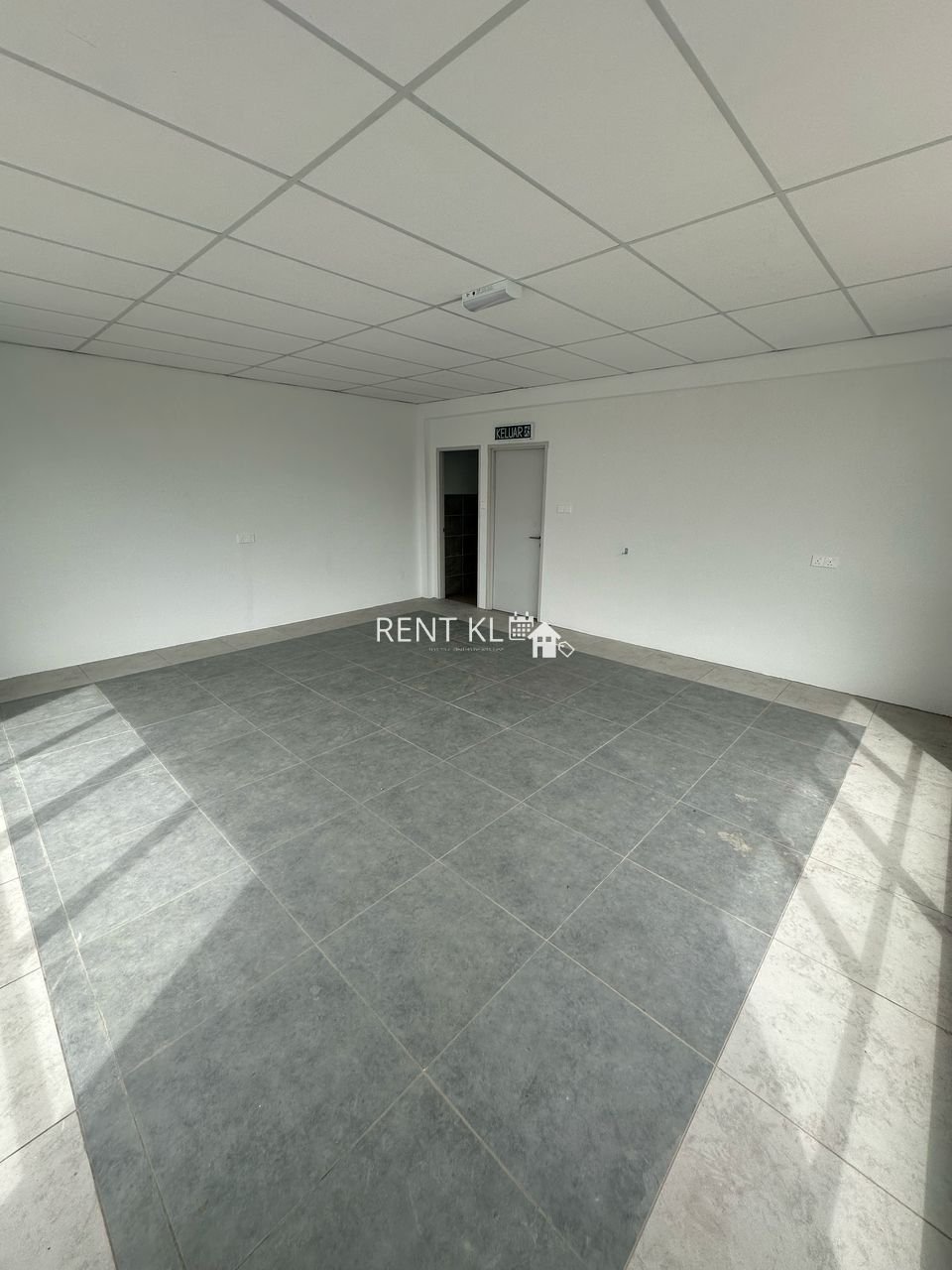 Double Storey Semi Detached Warehouse At Senadin Enterprise Park @ Desa Senadin (Phase 9) For Rent 14