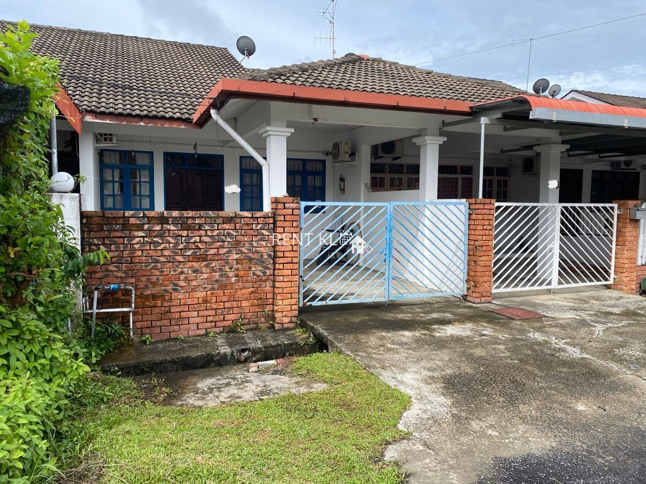 2 Bedrooms 1 Bathrooms 1 Storey Terrace House For Ren At Shang Garden Miri House For Rent 1