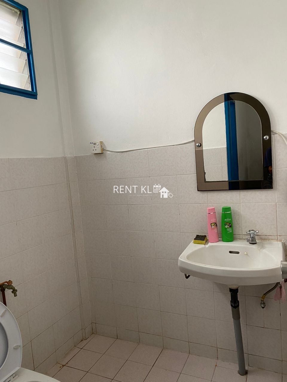 2 Bedrooms 1 Bathrooms 1 Storey Terrace House For Ren At Shang Garden Miri House For Rent 8