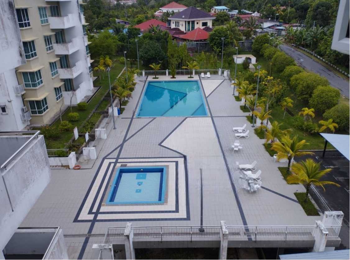 3 Bedroom 2 Bathroom At Homelite Eco Park Condominium Miri For Rent 8